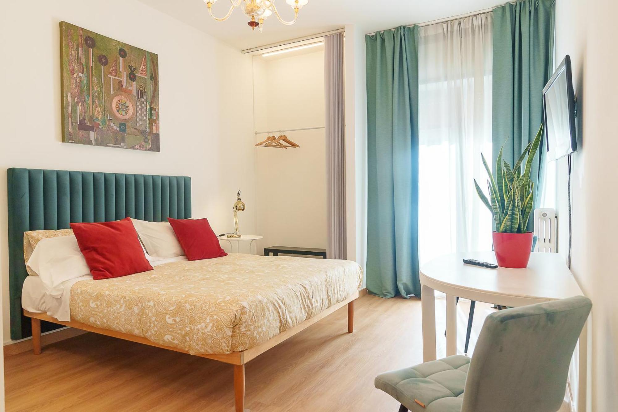 Via Prospero Petroni 9 - Bari Stazione - Hotel Eksteriør billede