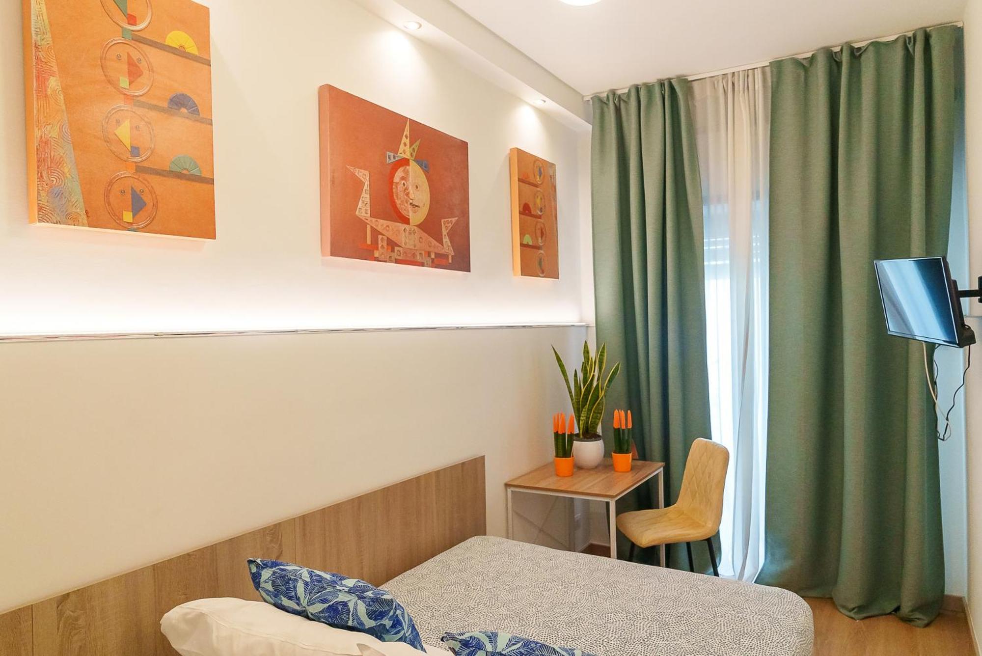 Via Prospero Petroni 9 - Bari Stazione - Hotel Eksteriør billede