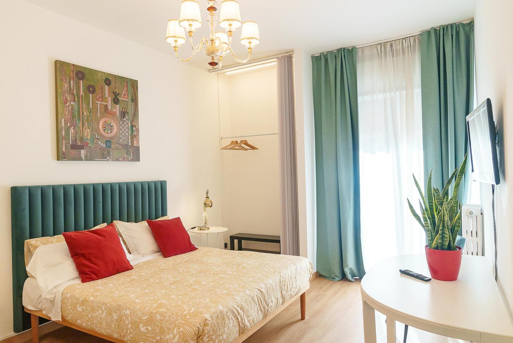 Via Prospero Petroni 9 - Bari Stazione - Hotel Eksteriør billede